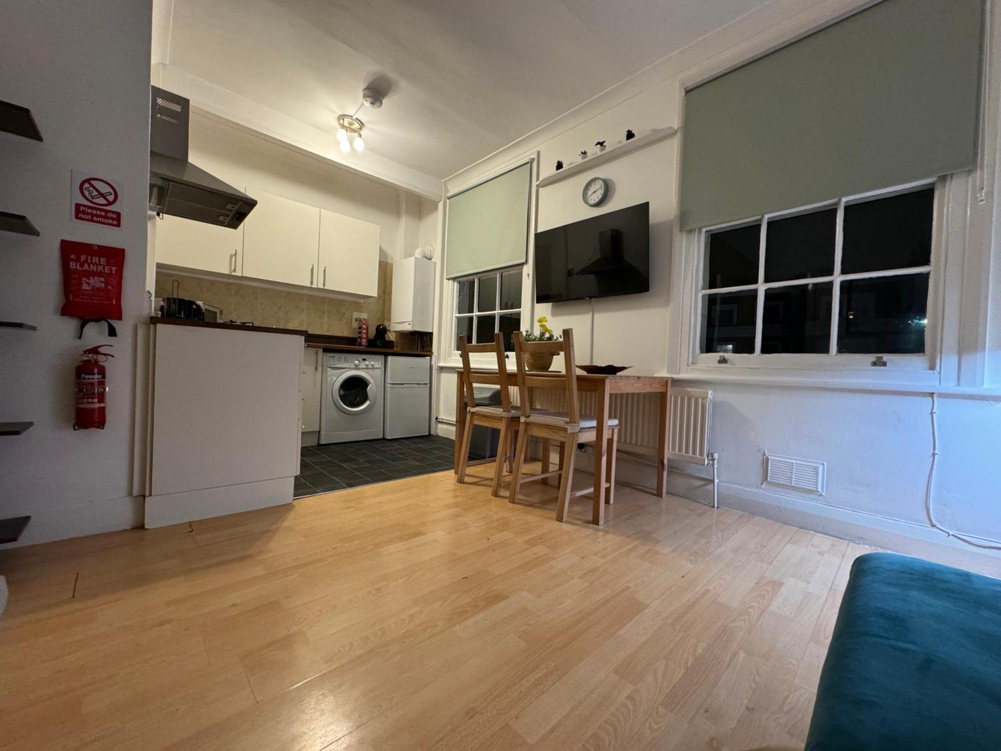 Prime Location Apartamento In Camden Town London Eksteriør bilde