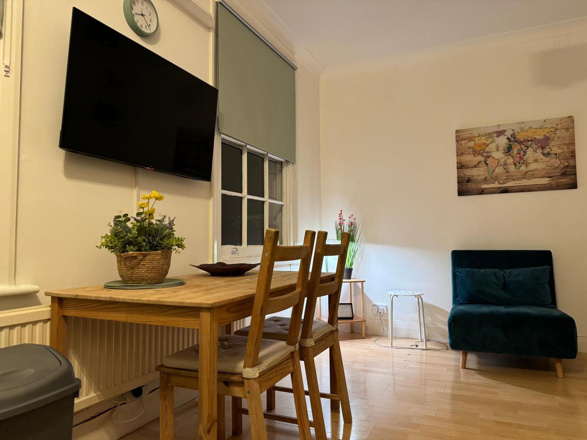 Prime Location Apartamento In Camden Town London Eksteriør bilde